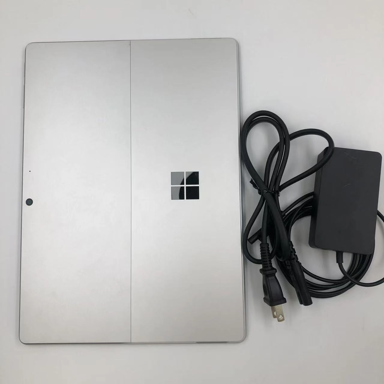 Surface Laptop 2 i5-8250U 8GB 256GB ブラック 1769 美品 8GB/256GB