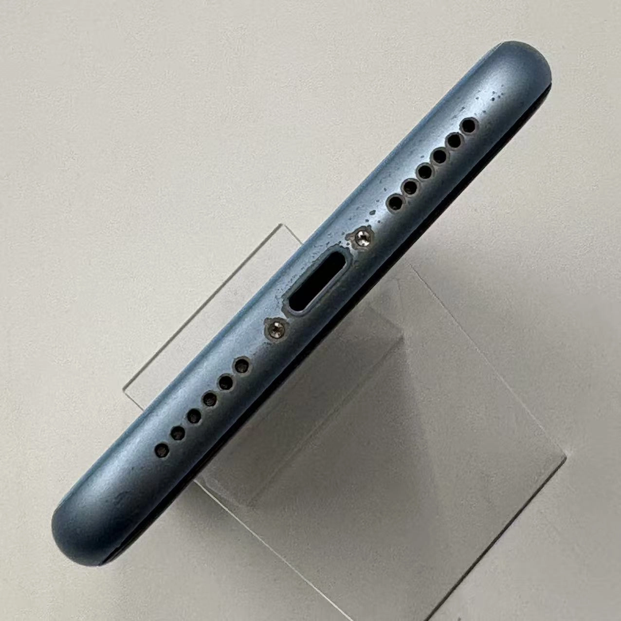 iPhoneXR 256GB ブルー MT112J/A docomo版SIMフリー 訳あり品