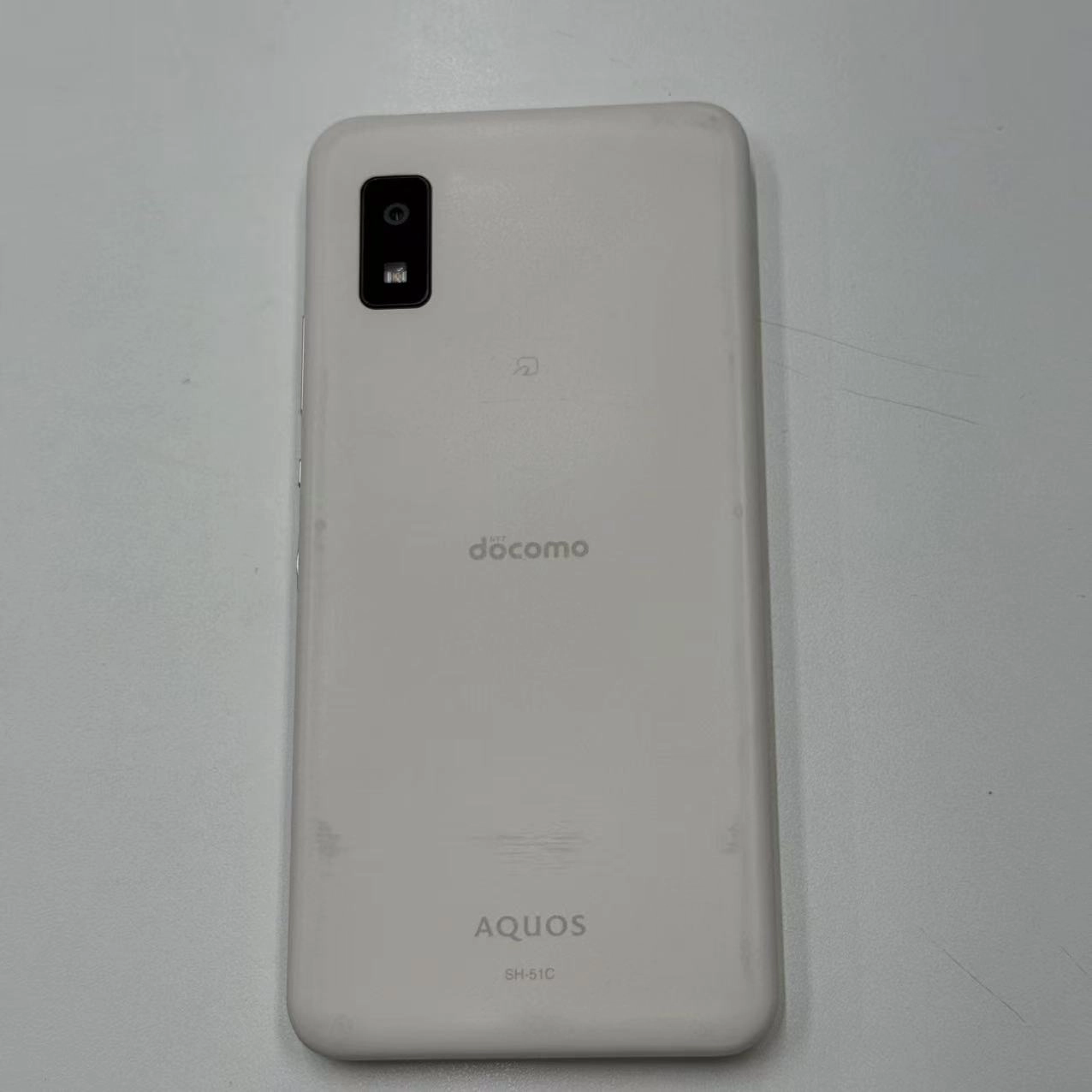 AQUOS wish2 64GB ホワイト SH-51C docomo版SIMフリー 美品
