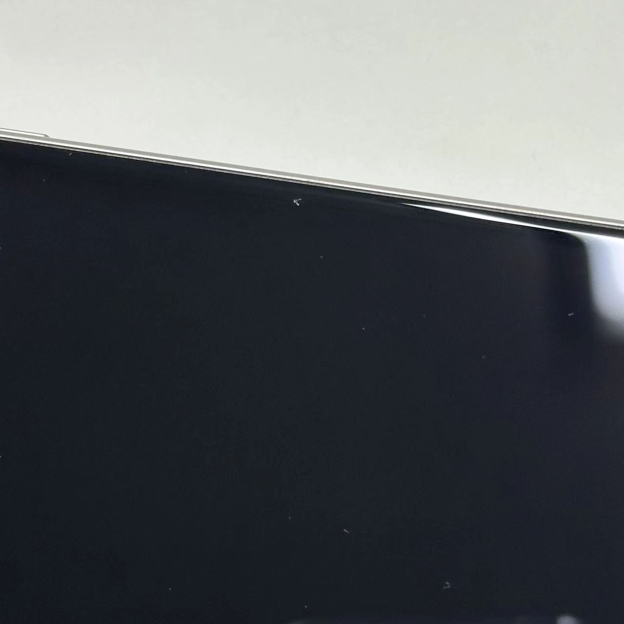 iPhoneSE 第3世代 64GB スターライト MMYD3J/A SoftBank版SIMフリー