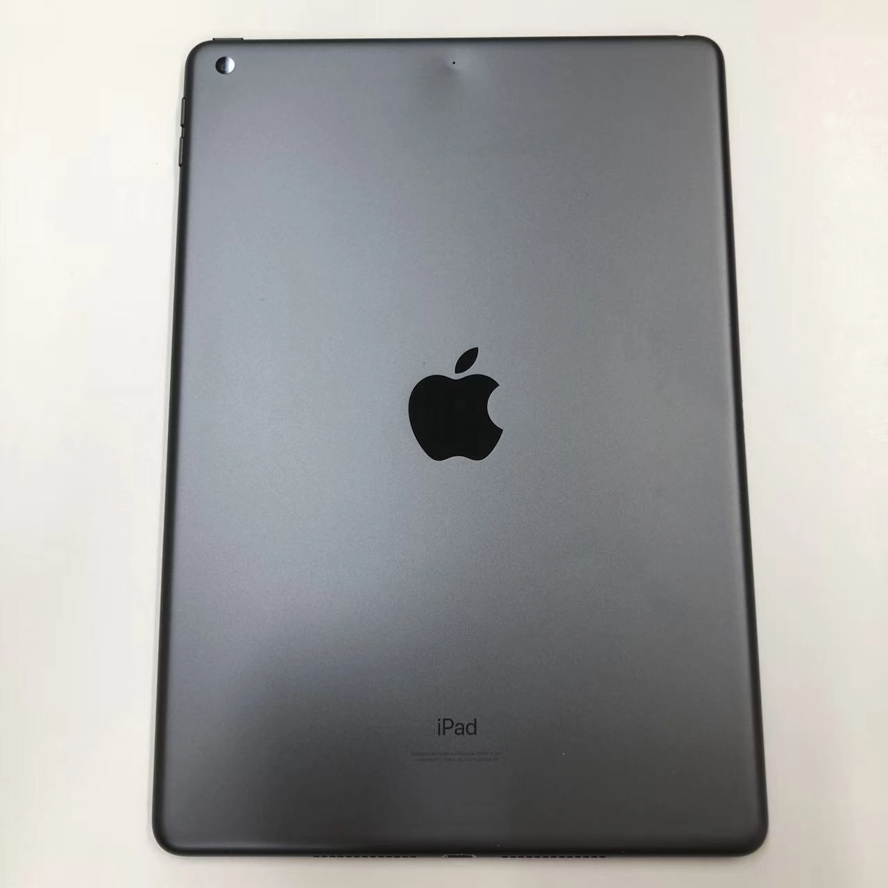 iPad 第9世代 Wi-Fiモデル 64GB スペースグレイ MK2K3LL/A