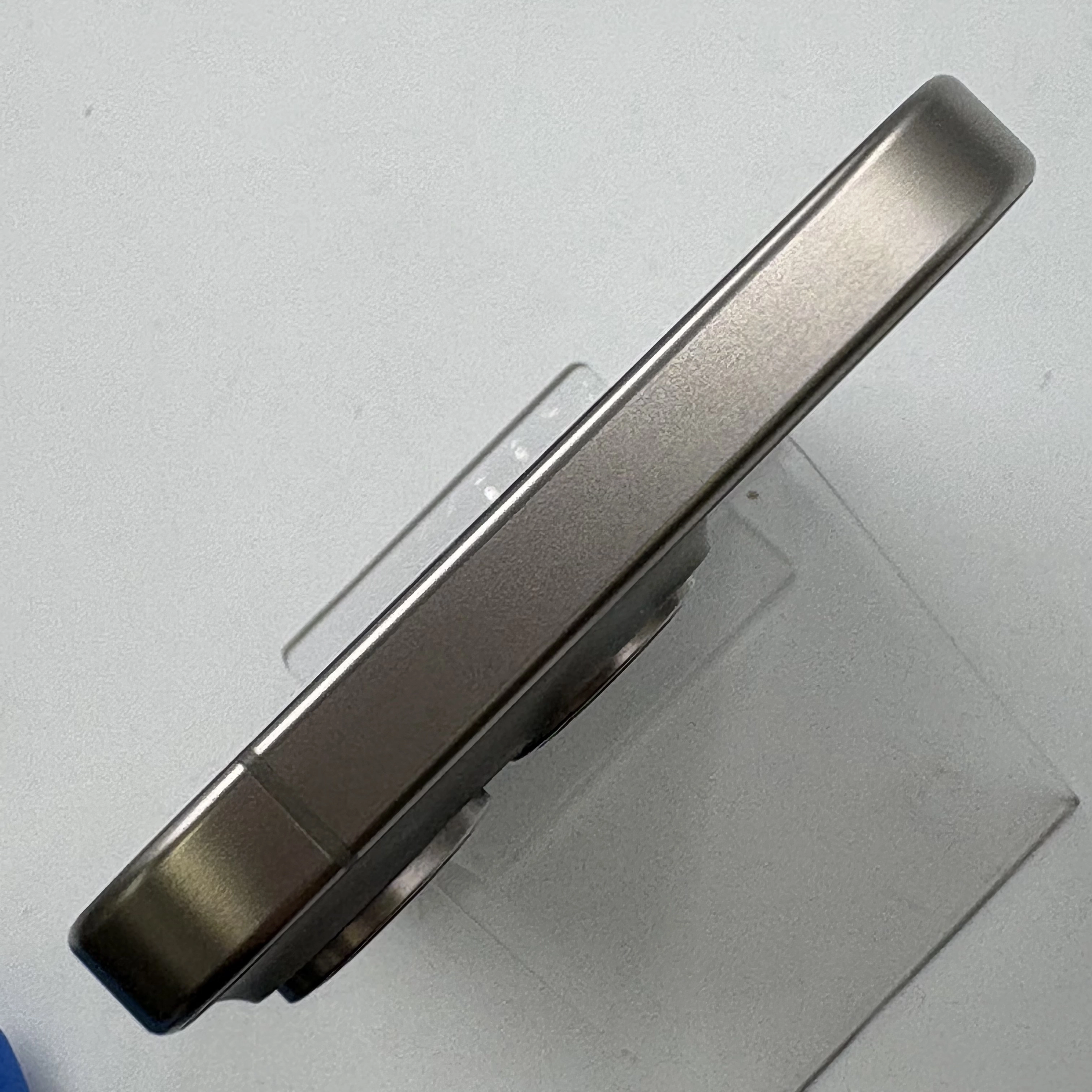 iPhone15 Pro 256GB ナチュラルチタニウム MTUF3J/A SIMフリー