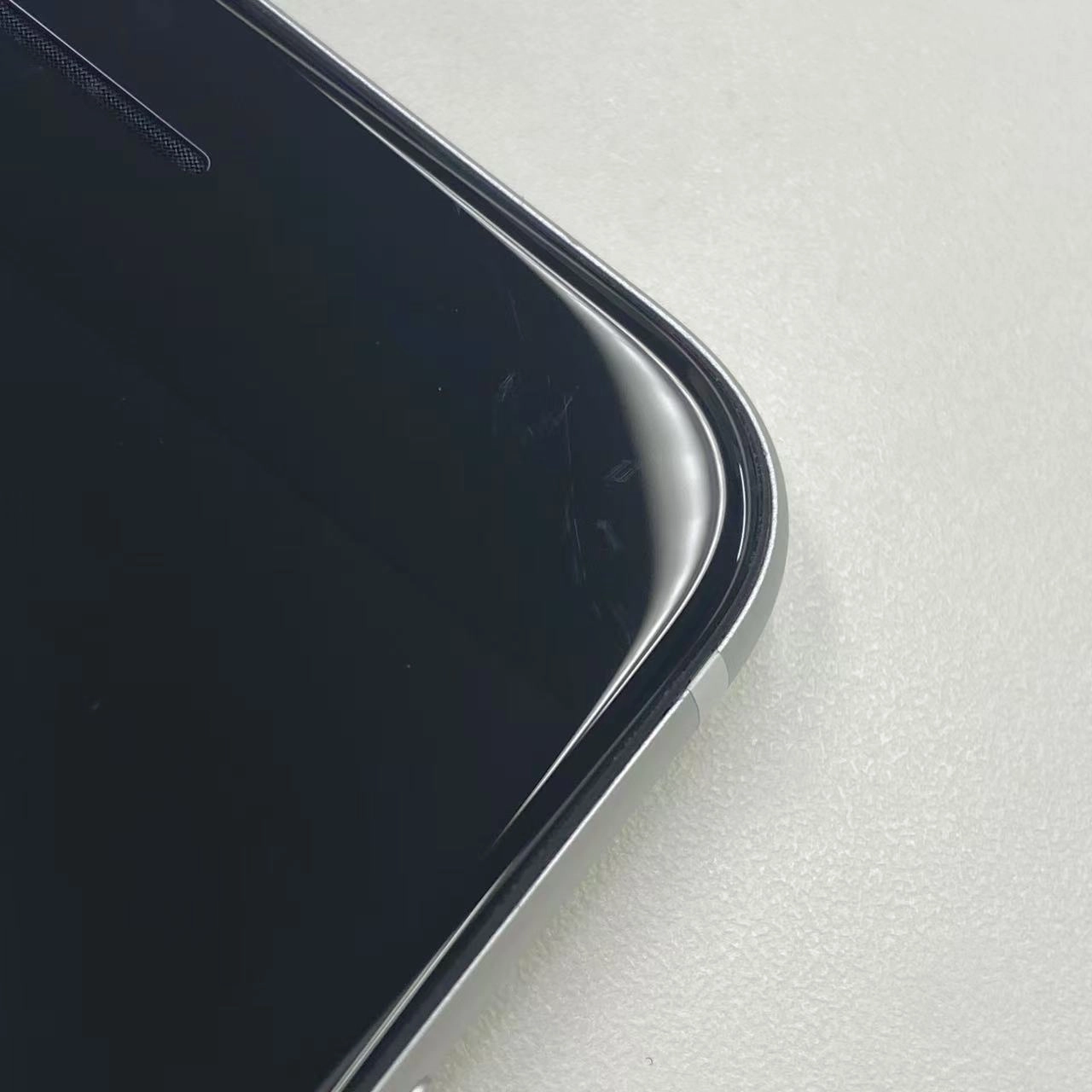 iPhoneSE 第2世代 256GB MXVU2J/A Apple版SIMフリー ホワイト