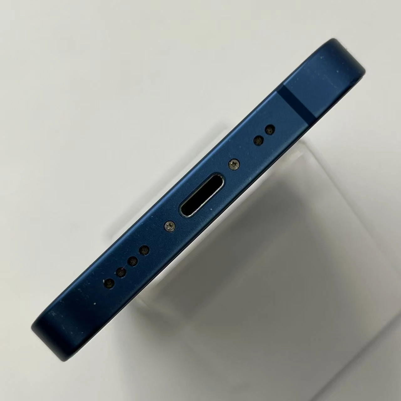 iPhone13 mini 128GB ブルー MLJH3J/A docomo版SIMフリー 訳あり品