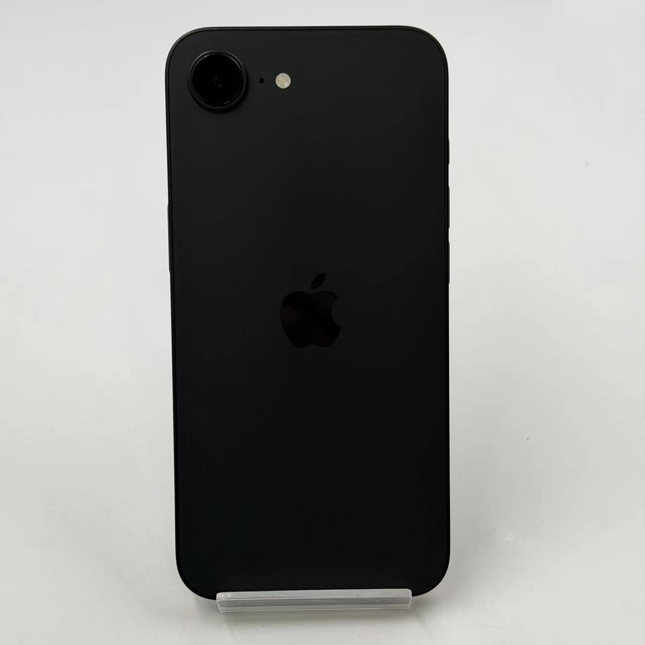 iPhone 16e 256GB ブラック MD1T4J/A SoftBank版SIMフリー