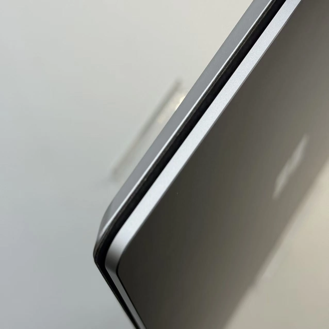 Surface Laptop 4 13.5インチ 16GB/512GB プラチナ (Alcantara) 1950 i5-1135G7 2.40GHz 2.42GHz 極美品