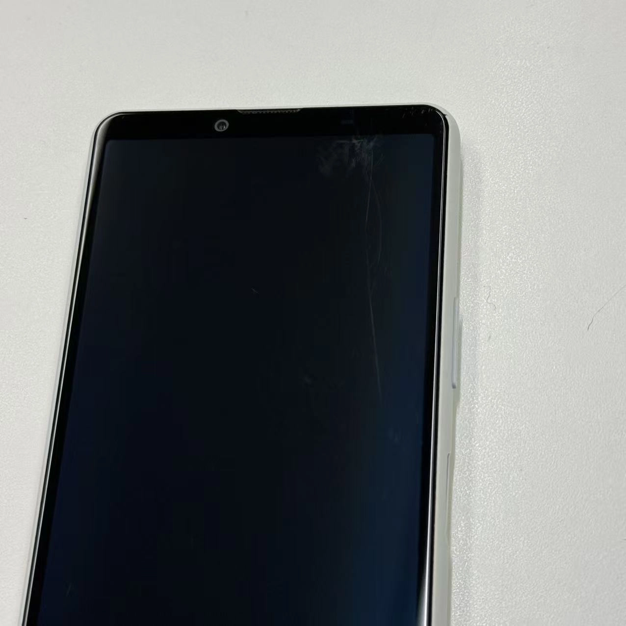 Xperia 10 III 6GB/128GB ホワイト SO-52B docomo版SIMフリー ジャンク品