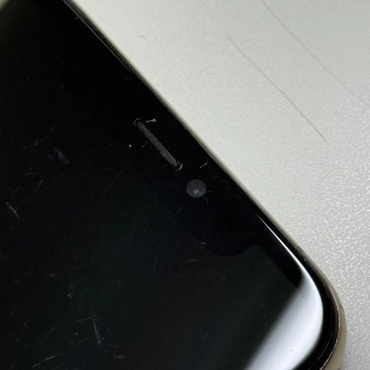 iPhoneXS 64GB ゴールド MTAY2J/A AU版SIMフリー ジャンク品